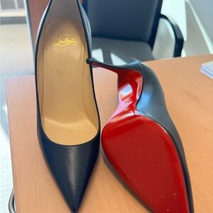 Christian louboutin black heels size 39 1/2 EUC